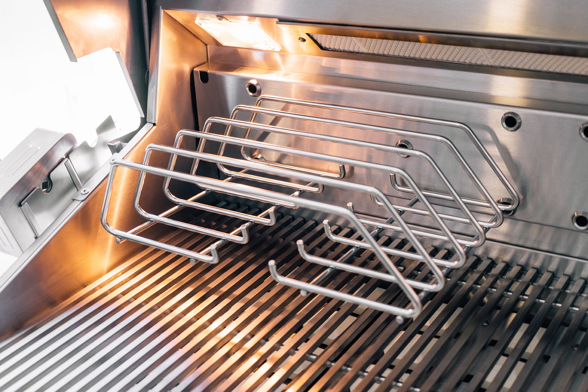 Summerset Quest Grill - 36" Choose from Natural Gas or Liquid Propane