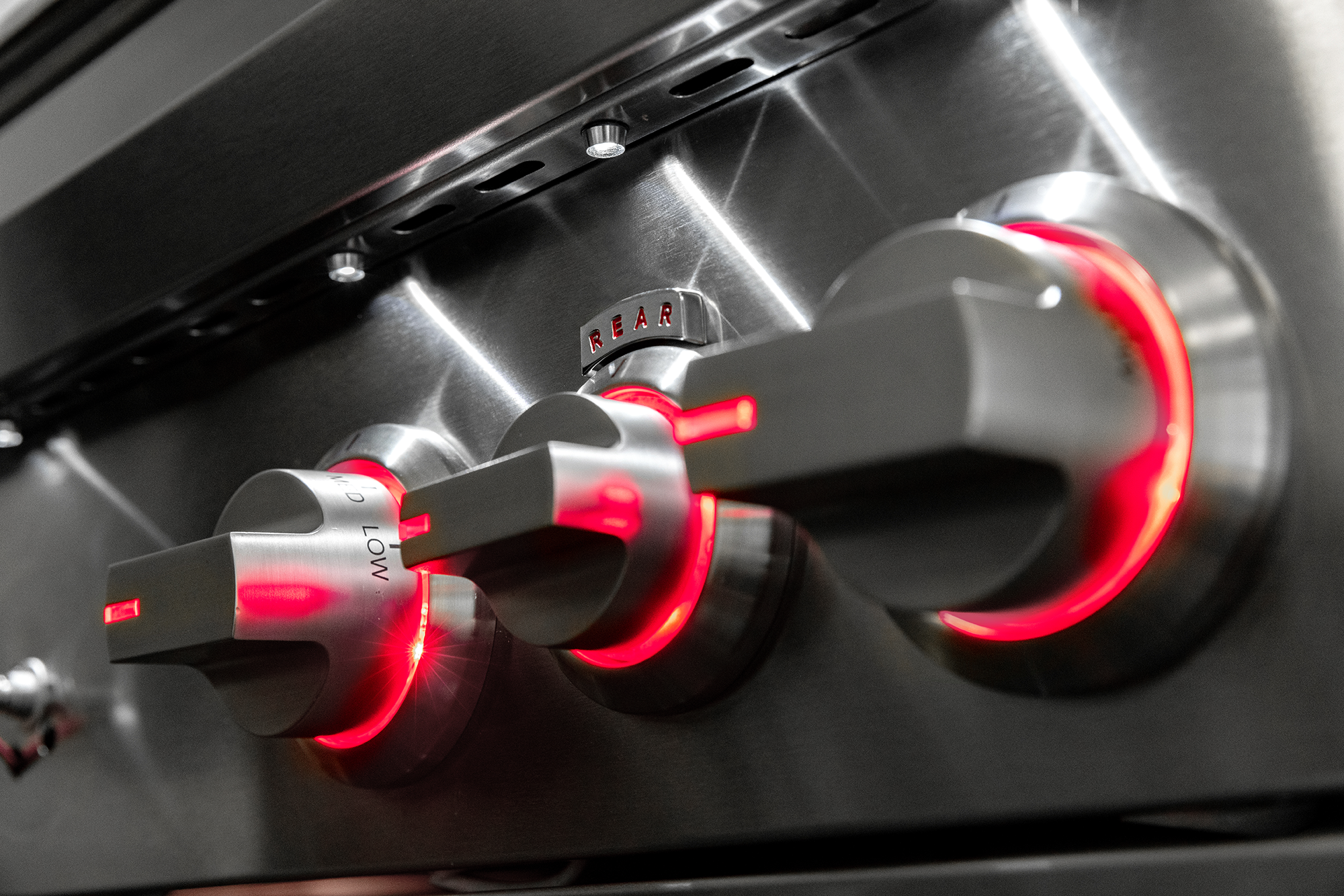 Summerset TRLPro Series Grill 40", Choose from Natural Gas or Liquid Propane